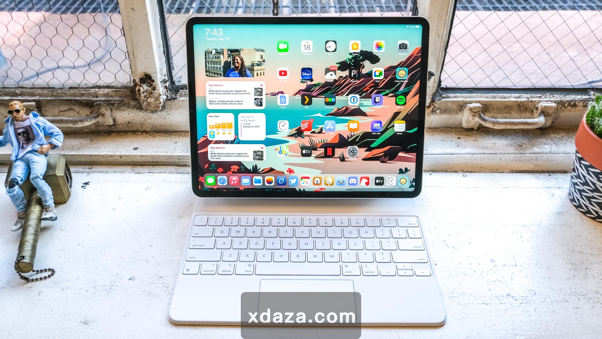 带有无线充电功能的14寸iPad Pro即将来袭？模糊平板电脑和笔记本的边界！